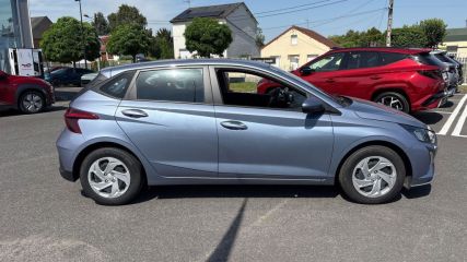 02100 : Hyundai Saint-Quentin - Mary Automobiles - HYUNDAI i20 Initia - i20 III - META BLUE PEARL - Boîte manuelle - Essence sans plomb