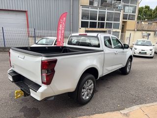 75010 : Hyundai Paris Nord - Goncourt Automobiles - ISUZU D-MAX BB+ - D-MAX III - Blanc - Boîte automatique - Diesel