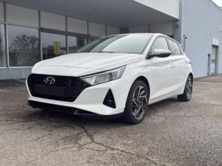 54520 : Hyundai Nancy - Théobald Automobiles - HYUNDAI i20 - i20 - Atlas White - Traction - Essence/Micro-Hybride