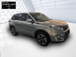 75010 : Hyundai Paris Nord - Goncourt Automobiles - SUZUKI VITARA Style - VITARA IV - Gris - Boîte manuelle - Essence sans plomb