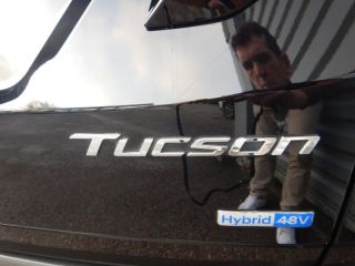 52000 : Hyundai Chaumont - Garage Michel Bazin - HYUNDAI Tucson - Tucson - Phantom Black Métal - Traction - Diesel/Micro-Hybride