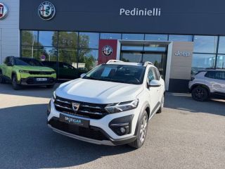 75010 : Hyundai Paris Nord - Goncourt Automobiles - DACIA SANDERO Stepway Confort - SANDERO III - Noir - Boîte manuelle - Essence sans plomb