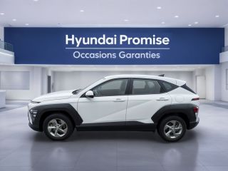 75010 : Hyundai Paris Nord - Goncourt Automobiles - HYUNDAI KONA Intuitive - KONA II - Blanc - Automate sequentiel - Essence / Courant électrique