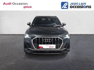 75010 : Hyundai Paris Nord - Goncourt Automobiles - AUDI Q3 S line - Q3 II - GRIS DAYTONA - Automate sequentiel - Essence / Courant électrique
