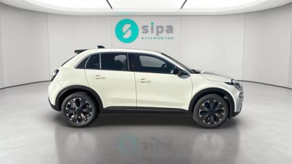 75010 : Hyundai Paris Nord - Goncourt Automobiles - FIAT 600 La Prima - 600 - Blanc                                              - Boîte automatique - Essence sans plomb