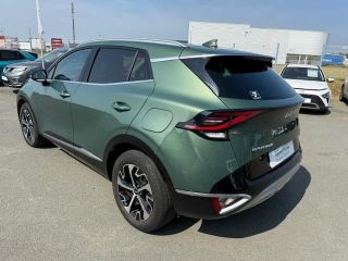 49300 : Hyundai Cholet - Océane Auto - KIA SPORTAGE Design - SPORTAGE V - Vert - Boîte automatique - Essence / Courant électrique