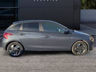 75010 : Hyundai Paris Nord - Goncourt Automobiles - HYUNDAI i20 Intuitive - i20 III - GRIS - Boîte manuelle - Essence sans plomb