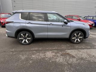 29200 : Hyundai Brest - Iroise Automobiles - MITSUBISHI Outlander - Outlander - Moonstone Grey Premium - Transmission intégrale - Hybride rechargeable : Essence/Electrique