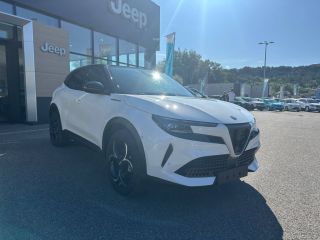 75010 : Hyundai Paris Nord - Goncourt Automobiles - ALFA ROMEO JUNIOR Speciale - JUNIOR - Blanc - Automate sequentiel - Essence sans plomb