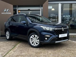 72100 : Hyundai Le Mans - GCA LE MANS - SUZUKI S-Cross - S-Cross - Pearl Sphere Blue métallisé - Traction - Hybride : Essence/Electrique