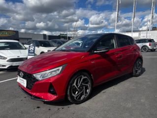 75010 : Hyundai Paris Nord - Goncourt Automobiles - HYUNDAI i20 Creative - i20 III - Dragon Red / Phantom Black - Boîte manuelle - Essence sans plomb