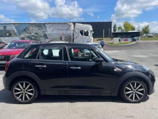 64100 : Hyundai Bayonne - Oceanic Auto - MINI Mini 5 Portes - Mini 5 Portes - Midnight Black - Traction - Essence