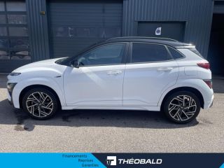 54520 : Hyundai Nancy - Théobald Automobiles - HYUNDAI Kona - Kona - Atlas White/Toit/rétros Black - Traction - Essence/Micro-Hybride