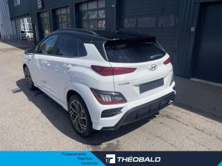 54520 : Hyundai Nancy - Théobald Automobiles - HYUNDAI Kona - Kona - Atlas White/Toit/rétros Black - Traction - Essence/Micro-Hybride