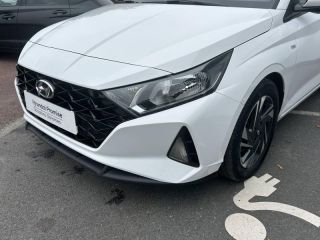 14112 : Hyundai Caen - Trajectoire Automobiles - HYUNDAI i20 - i20 - Atlas White - Traction - Essence/Micro-Hybride