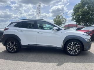 21300 : Hyundai Dijon - Privilège Automobiles - HYUNDAI KONA HYBRID Executive - KONA - ATLAS WHITE - Automate sequentiel - Essence / Courant électrique