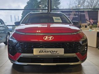 41000 : Hyundai Blois - Mondial Auto - HYUNDAI Bayon - Bayon - Dragon red/phantom black - Traction - Essence