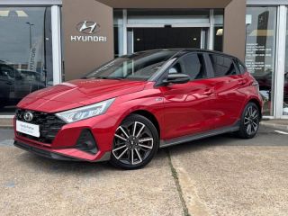 72100 : Hyundai Le Mans - GCH LE MANS - HYUNDAI i20 - i20 - Dragon Red Métal/Toit/rétro Black - Traction - Essence/Micro-Hybride
