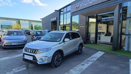75010 : Hyundai Paris Nord - Goncourt Automobiles - SUZUKI VITARA Style - VITARA IV - Gris - Boîte manuelle - Essence sans plomb