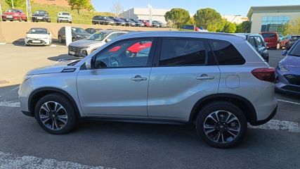 75010 : Hyundai Paris Nord - Goncourt Automobiles - SUZUKI VITARA Style - VITARA IV - Gris - Boîte manuelle - Essence sans plomb