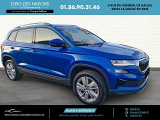 75010 : Hyundai Paris Nord - Goncourt Automobiles - SKODA KAROQ Selection - KAROQ - BLEU - Automate sequentiel - Essence sans plomb