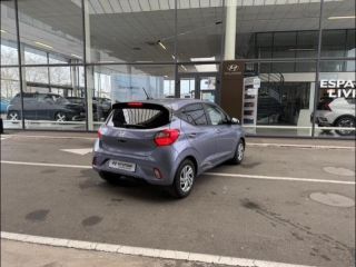 45000 : Hyundai Orléans Motors - HYUNDAI i10 - i10 - Meta Blue Métal - Traction - Essence