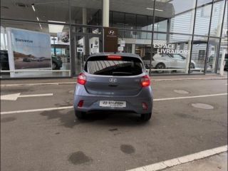 45000 : Hyundai Orléans Motors - HYUNDAI i10 - i10 - Meta Blue Métal - Traction - Essence