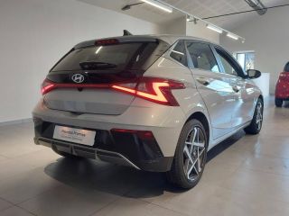 78180 : Hyundai Montigny-le-Bretonneux - Courtois Automobiles - HYUNDAI i20 - i20 - Sleek Silver Métal - Traction - Essence/Micro-Hybride