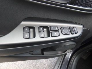 75010 : Hyundai Paris Nord - Goncourt Automobiles - HYUNDAI KONA ELECTRIC Intuitive - KONA ELECTRIC (12/2020-08/2023) - Dark Knight - Automate à fonct. Continu - Courant électrique