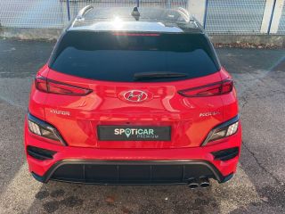 75010 : Hyundai Paris Nord - Goncourt Automobiles - HYUNDAI KONA N Line Executive - KONA - IGNITE RED/PHANTOM BLACK - Boîte manuelle - Essence sans plomb