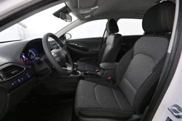 75010 : Hyundai Paris Nord - Goncourt Automobiles - HYUNDAI i30 SW Creative - i30 III - BLANC - Boîte manuelle - Diesel