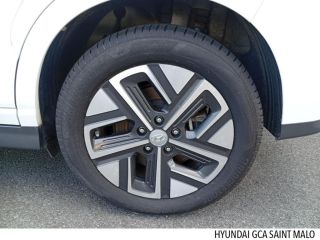 35400 : Hyundai Saint-Malo - GCA - HYUNDAI Kona - Kona - Chalk White Métal - Traction - Electrique