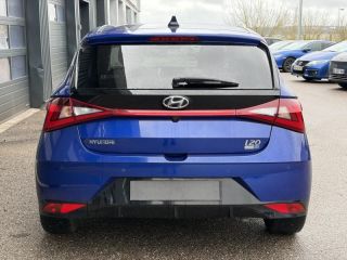 54520 : Hyundai Nancy - Théobald Automobiles - HYUNDAI i20 - i20 - Intense Blue Métal - Traction - Essence/Micro-Hybride