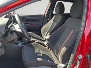 56000 : Hyundai Vannes - Park Lann Automobiles - HYUNDAI i20 - i20 - Dragon Red Métal/Toit/rétro Black - Traction - Essence/Micro-Hybride