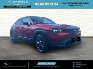 86000 : Hyundai Poitiers - Eco des Nations - MAZDA MX-30 - MX-30 - Peinture Métal 3 tons Soul Red Crystal - Traction - Electrique