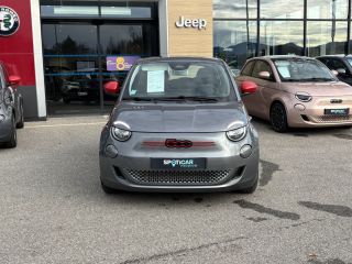 75010 : Hyundai Paris Nord - Goncourt Automobiles - FIAT 500e BERLINE MY22 SERIE 1 STEP 2 (RED) - 500 III - Gris - Automate à fonct. Continu - Courant électrique