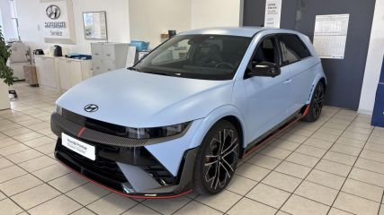 75010 : Hyundai Paris Nord - Goncourt Automobiles - HYUNDAI IONIQ 5 N  - IONIQ 5 - Bleu - Automate à fonct. Continu - Courant électrique