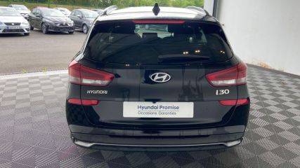 75010 : Hyundai Paris Nord - Goncourt Automobiles - HYUNDAI i30 SW Creative - i30 III - Noir - Boîte séquentielle - Essence sans plomb