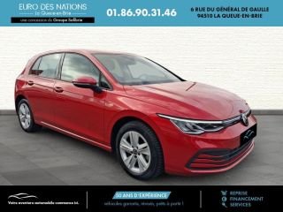 75010 : Hyundai Paris Nord - Goncourt Automobiles - VOLKSWAGEN GOLF Life Business - GOLF VIII - Rouge - Automate sequentiel - Diesel