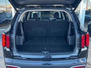 72100 : Hyundai Le Mans - GCA LE MANS - KIA Sorento - Sorento - Noir Ebène métallisé - Traction - Hybride : Essence/Electrique