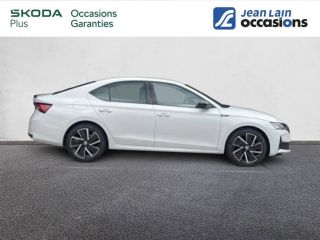 75010 : Hyundai Paris Nord - Goncourt Automobiles - SKODA OCTAVIA Sportline - OCTAVIA IV - BLANC LUNE - Automate sequentiel - Essence sans plomb