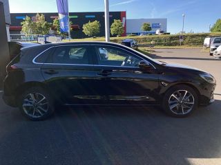 75010 : Hyundai Paris Nord - Goncourt Automobiles - HYUNDAI i30 Creative - i30 III - Noir - Boîte manuelle - Essence sans plomb