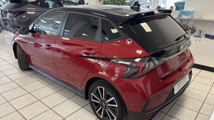 75010 : Hyundai Paris Nord - Goncourt Automobiles - HYUNDAI i20 N Line Michel Vaillant - i20 III - Rouge - Automate sequentiel - Essence sans plomb