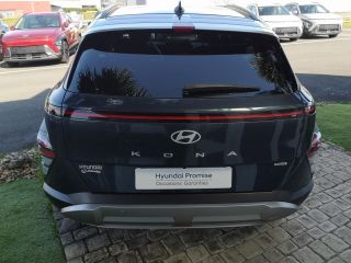 75010 : Hyundai Paris Nord - Goncourt Automobiles - HYUNDAI KONA Executive - KONA II - Bleu - Automate sequentiel - Essence / Courant électrique