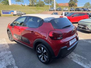 75010 : Hyundai Paris Nord - Goncourt Automobiles - CITROEN C3 Shine Pack - C3 III - ROUGE - Boîte automatique - Essence sans plomb