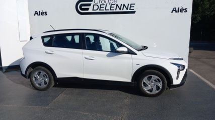 75010 : Hyundai Paris Nord - Goncourt Automobiles - HYUNDAI BAYON Initia - BAYON - Blanc - Boîte manuelle - Essence sans plomb