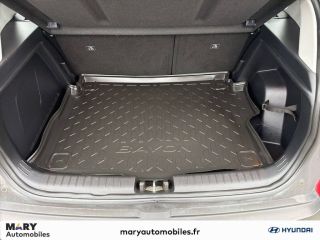 75010 : Hyundai Paris Nord - Goncourt Automobiles - HYUNDAI BAYON Initia - BAYON - DRAGON RED - Boîte manuelle - Essence sans plomb