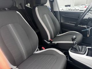 75010 : Hyundai Paris Nord - Goncourt Automobiles - HYUNDAI i10 Creative - i10 III - Beige - Boîte manuelle - Essence sans plomb