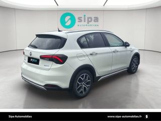 75010 : Hyundai Paris Nord - Goncourt Automobiles - FIAT TIPO CROSS SW MY22 Plus - TIPO II - BLANC - Boîte automatique - Essence sans plomb