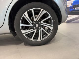 75010 : Hyundai Paris Nord - Goncourt Automobiles - SUZUKI SWIFT Pack - SWIFT III - Gris - Boîte manuelle - Essence sans plomb